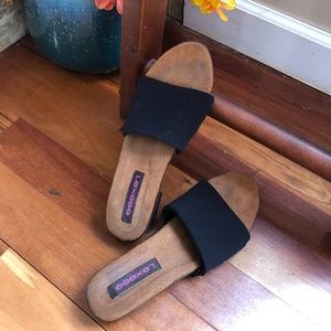 Lexees snap  slip ons